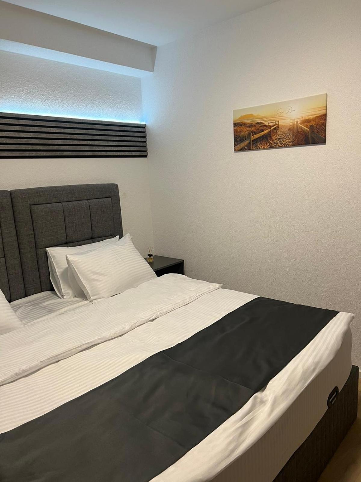 דיצנבאך Dido Diamond Hotel מראה חיצוני תמונה